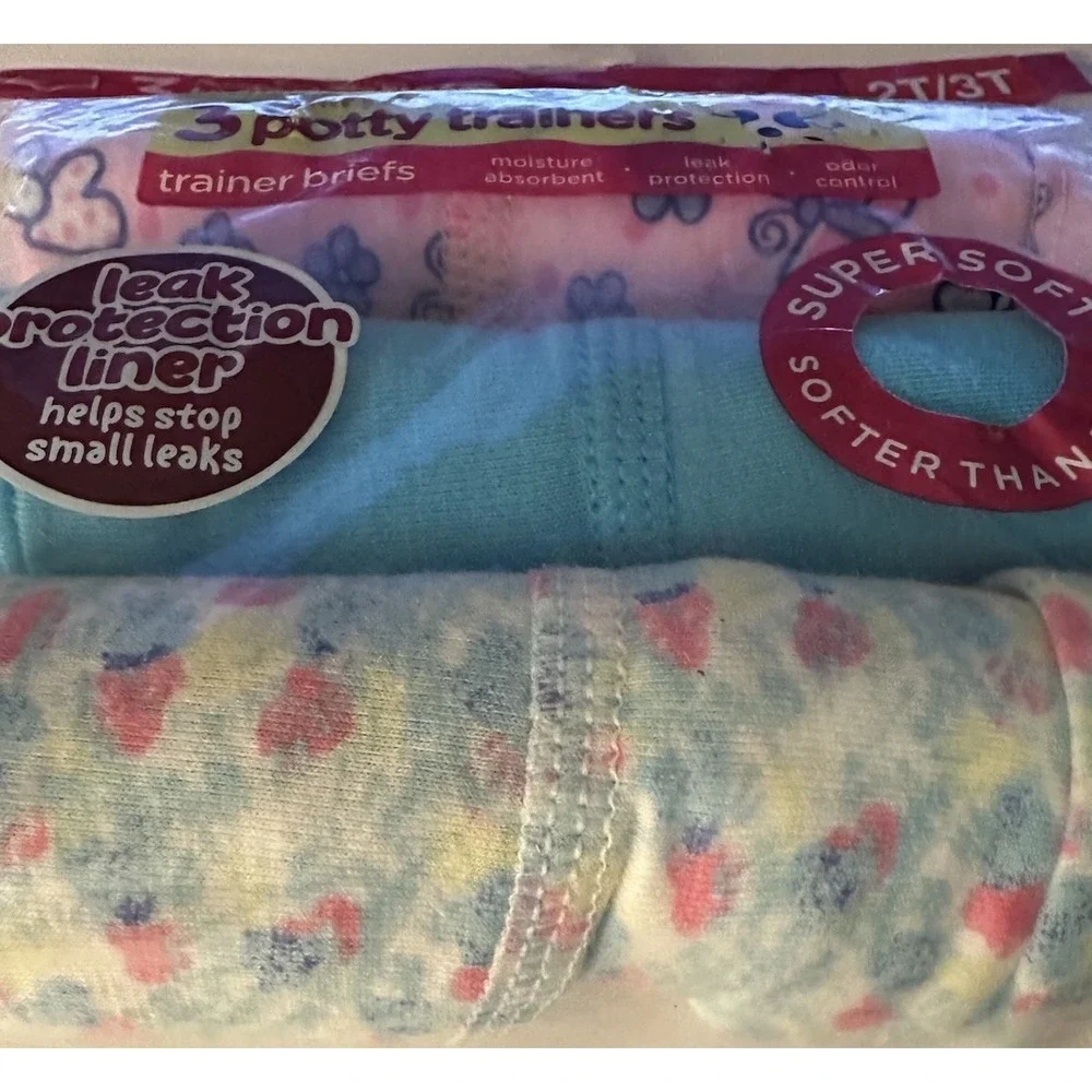 NEW Hanes Toddler Girls Size 2T/3T Potty Trainers Brief Underwear 3 Pack